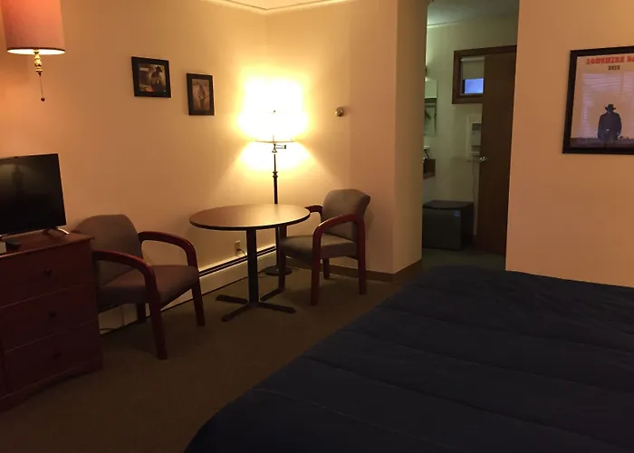 Mansion House Motel