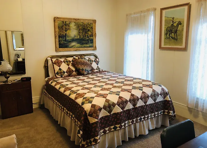 Mansion House 3*
